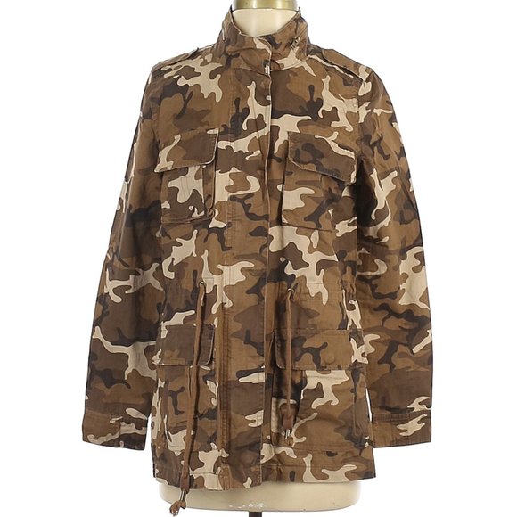 Desert Camo Jacket - Picture 1 of 7